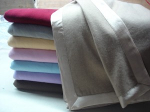 Blankets-with-satin-Silk-finish 